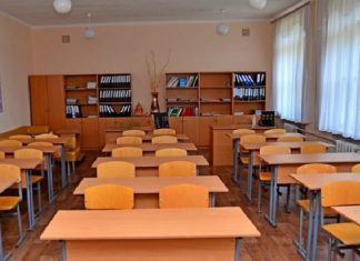 Татқиқоти мактабҳои ноҳияи Сино мушкилоти зиёдеро маълум кард